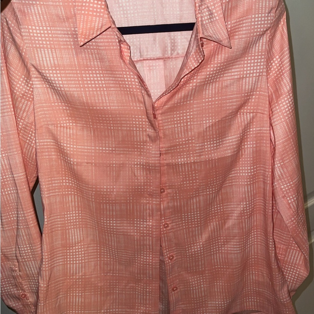 Express Pink 3/4 Sleeve Fitted Button Down Shirt